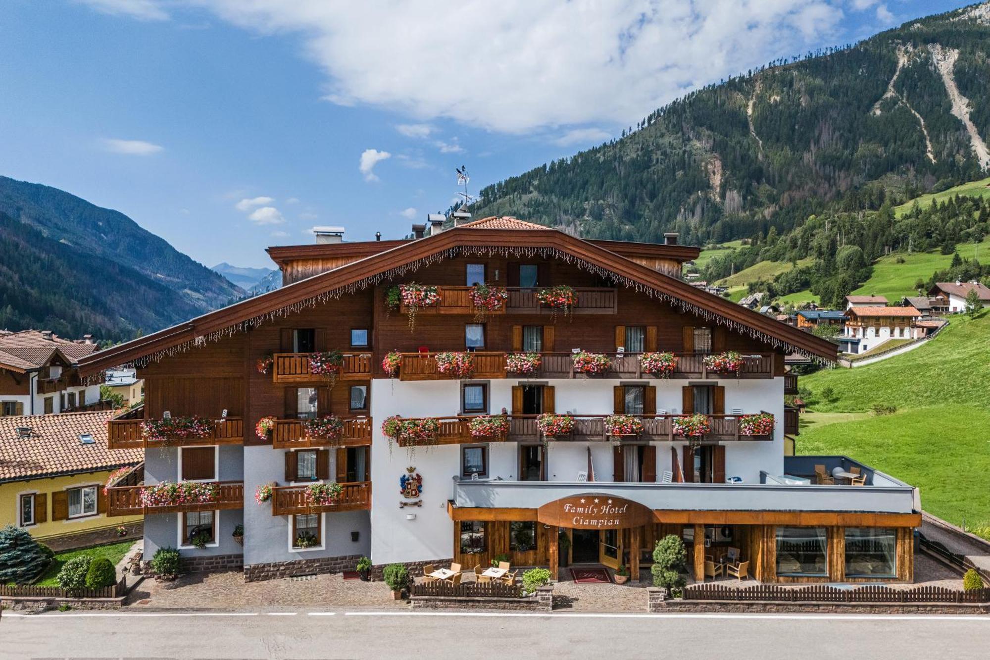 Hotel Ciampian Moena Exteriér fotografie