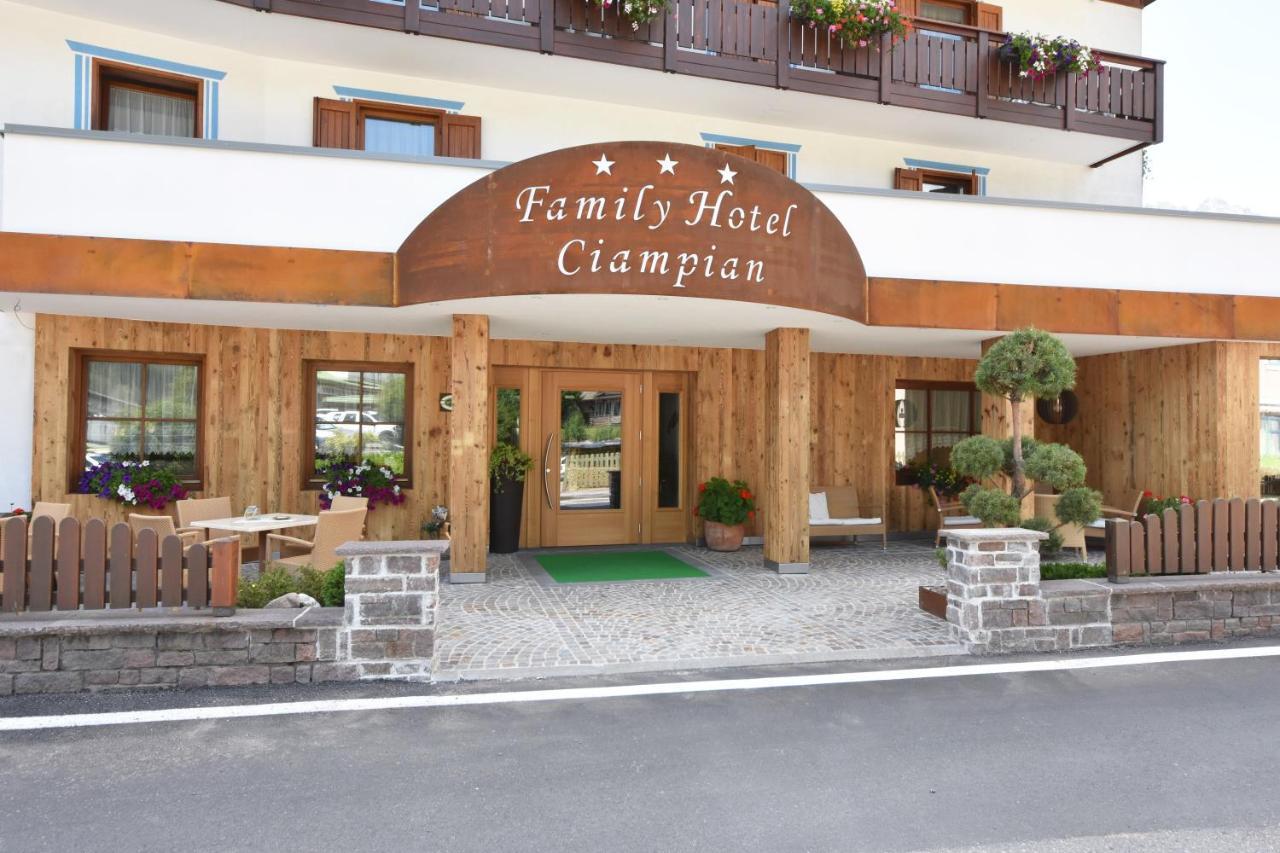 Hotel Ciampian Moena Exteriér fotografie